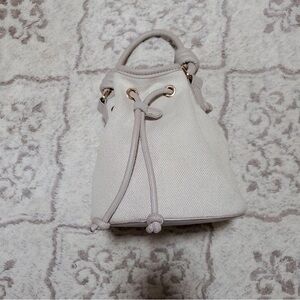 Elegant Cream Women's Handbag